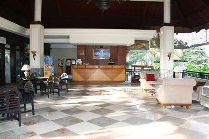 Hotel Ciputra Golf, Club & Surabaya